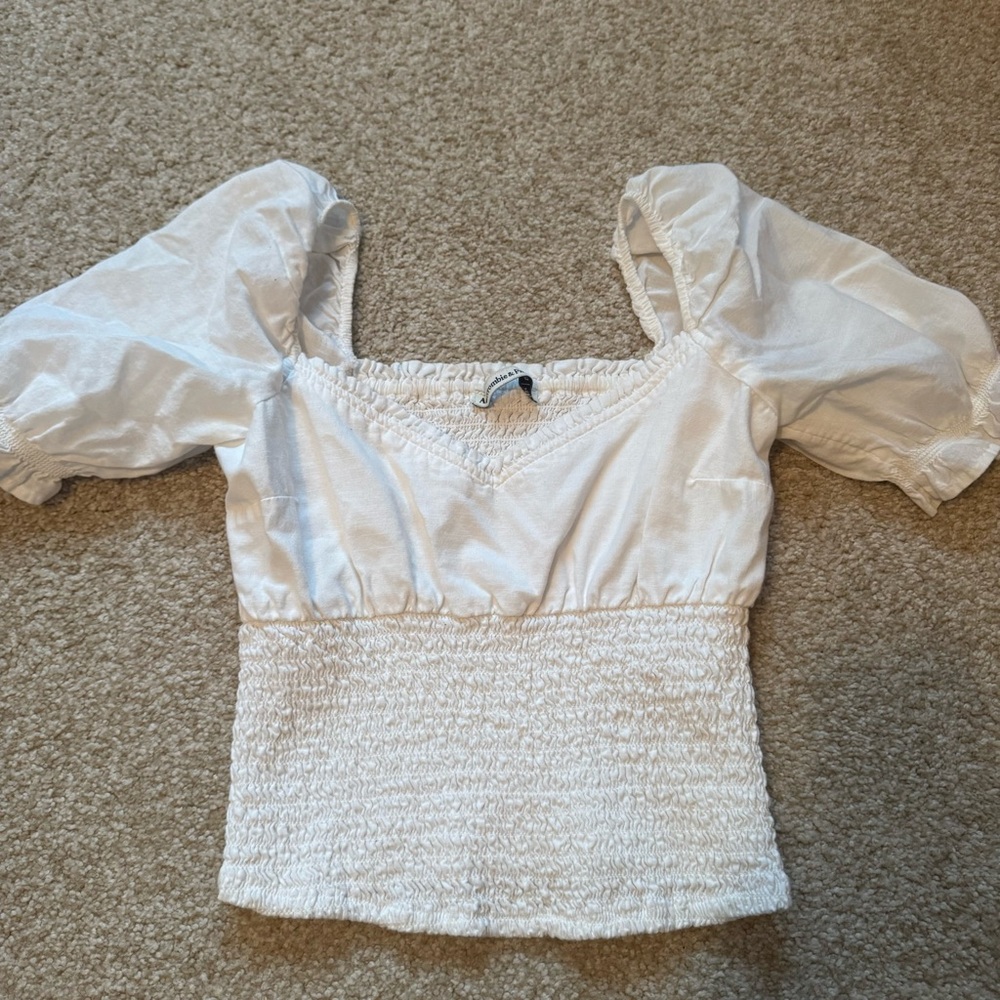 Abercrombie & Fitch White top